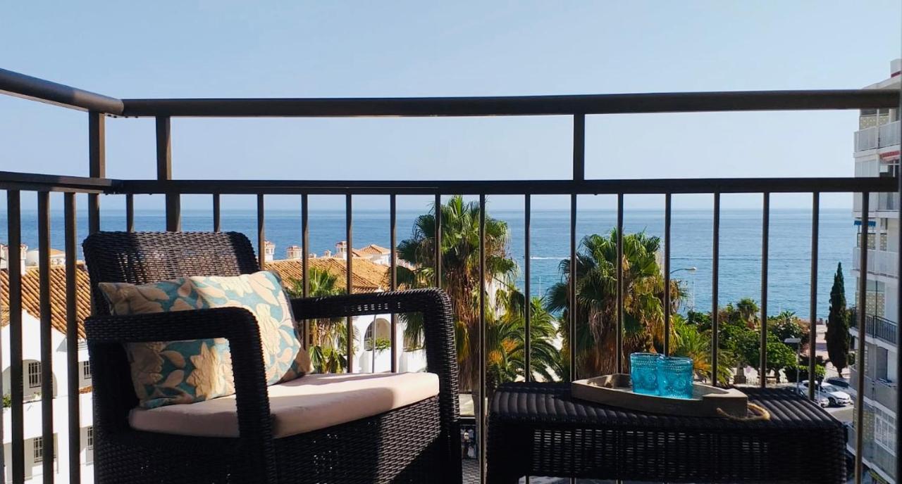 Apartamento Frente Al Mar En La Torrecilla Nerja Exteriér fotografie