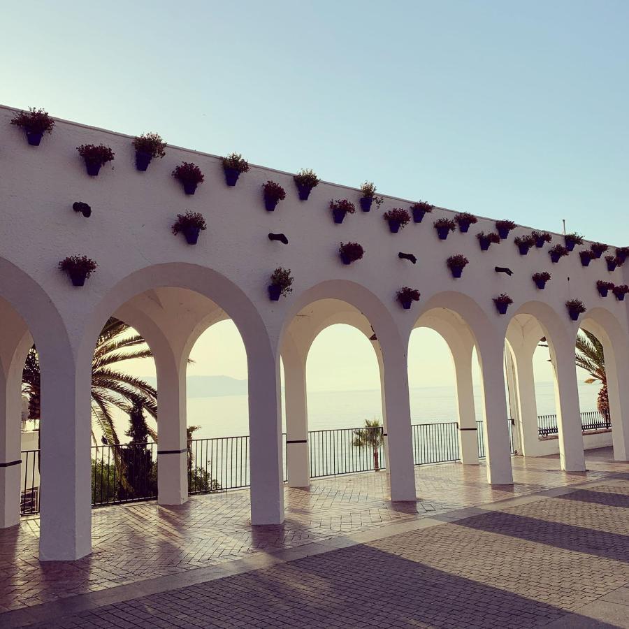 Apartamento Frente Al Mar En La Torrecilla Nerja Exteriér fotografie